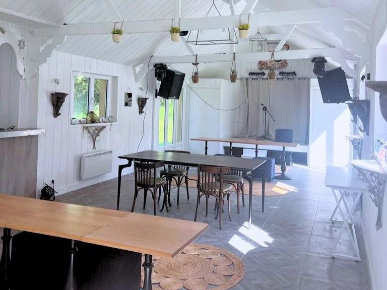 Trouville-sur-Mer, Normandy, 14360, FR, 7 Bedrooms Bedrooms, ,9 BathroomsBathrooms,Residential,For Sale,1672697