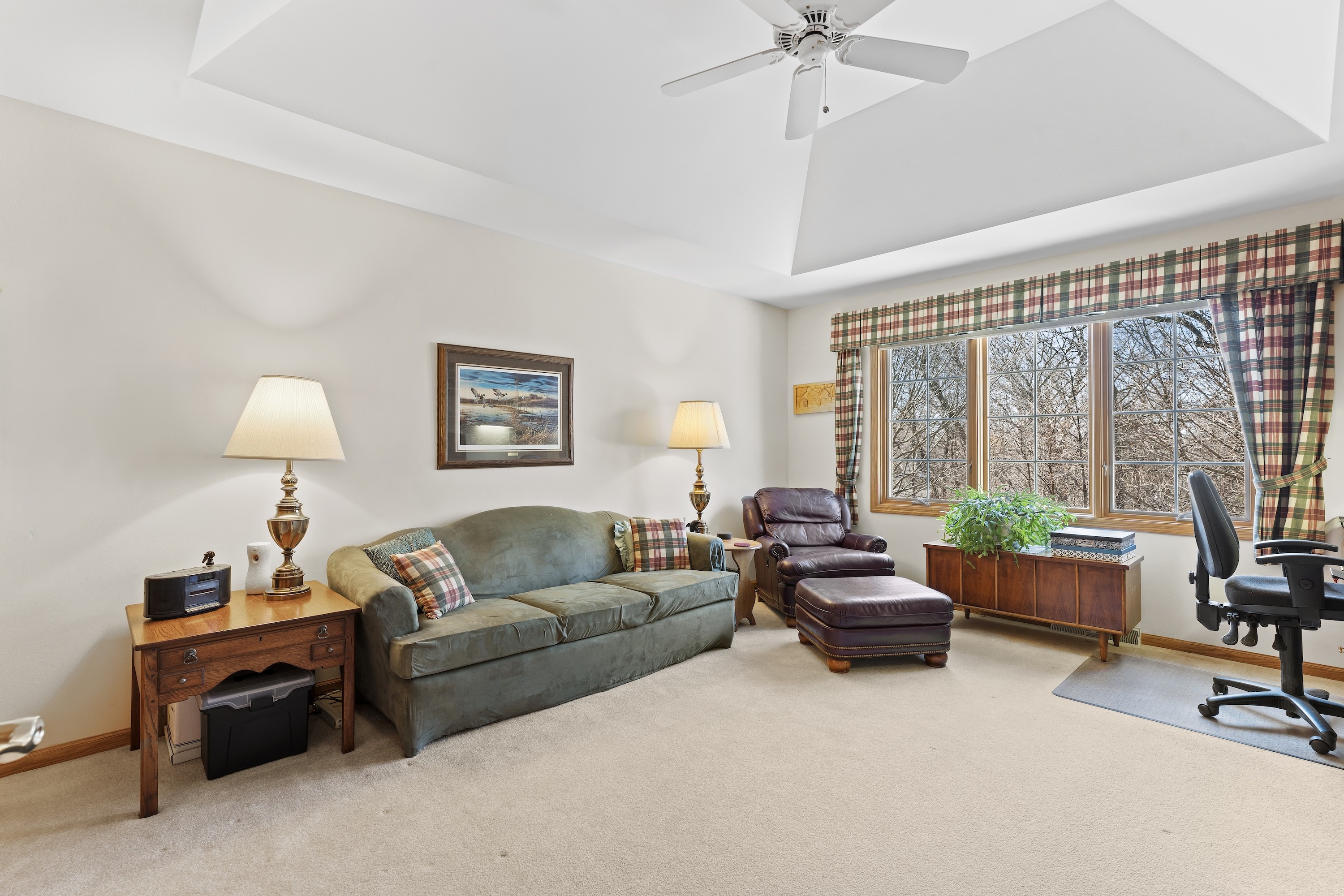  Spacious Side-by-Side Condo in Brookfield - 物件實景