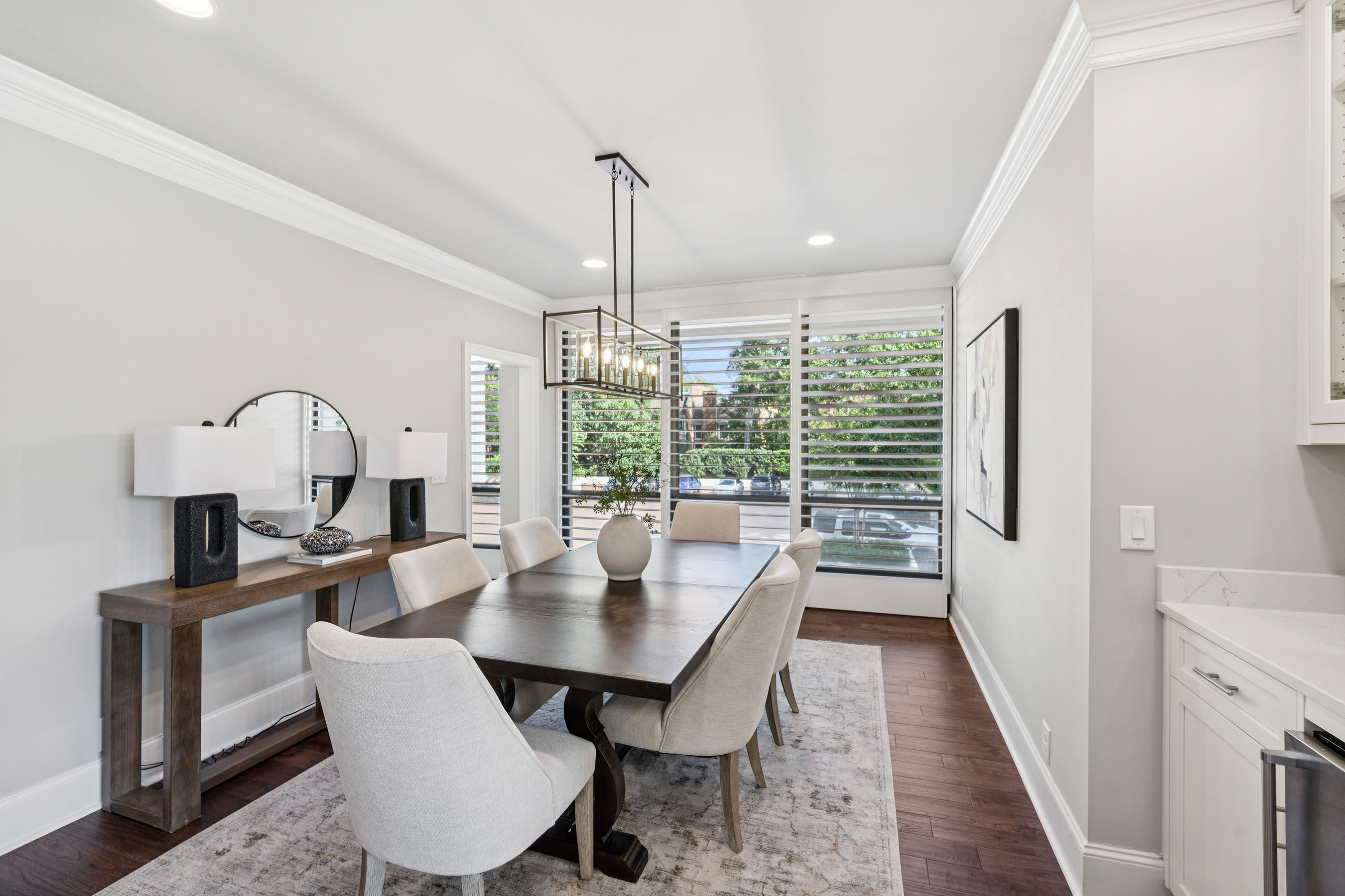  Expansive Double Unit in One of Buckhead