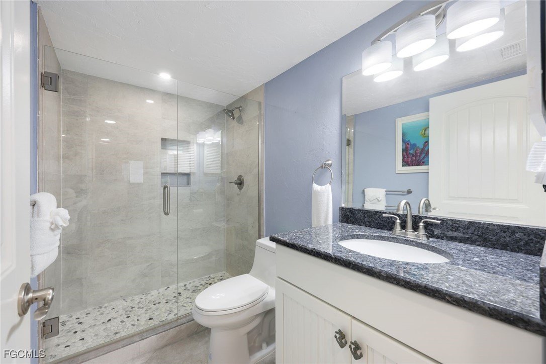 Fort Myers Beach, Florida, 33931, United States, 2 Bedrooms Bedrooms, ,2 BathroomsBathrooms,Residential,For Sale,1979938