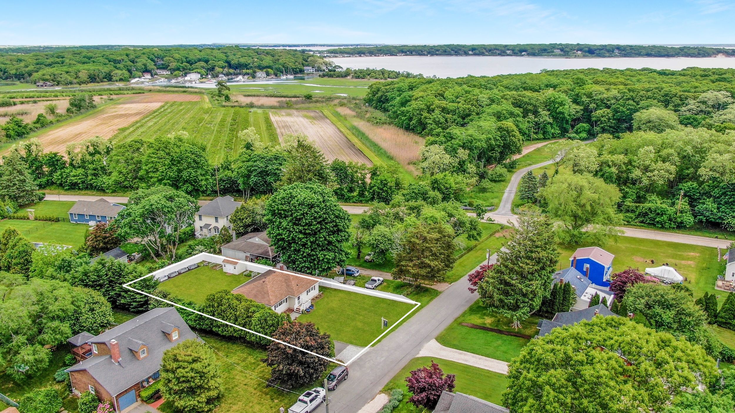  315 Wicks Road, New Suffolk, NY, 11956 - 物件實景
