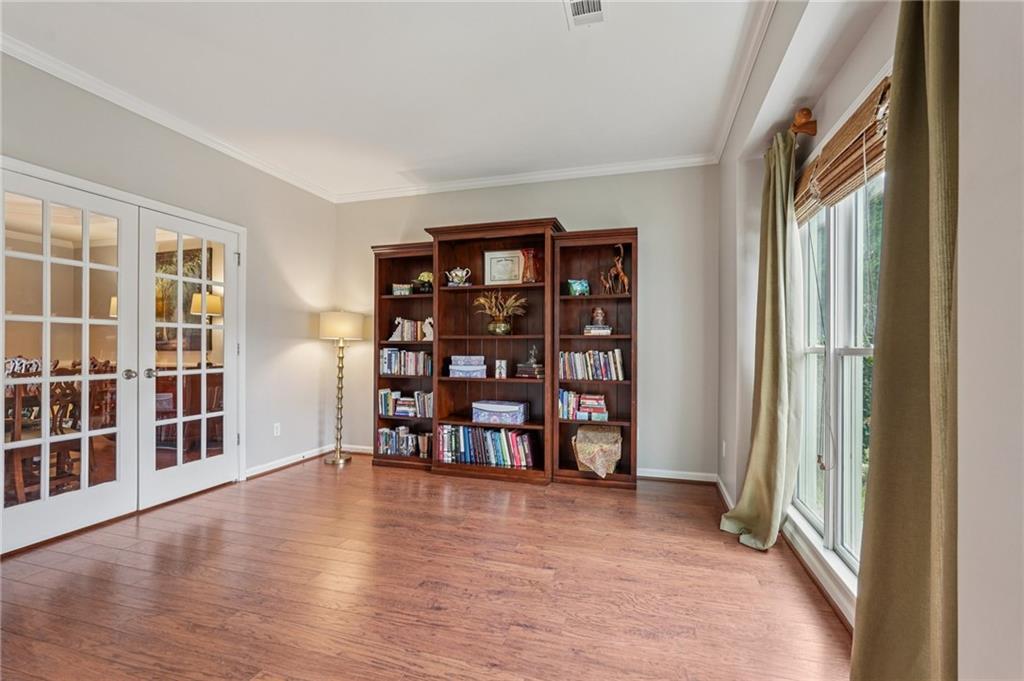 Suwanee, Georgia, 30024, United States, 4 Bedrooms Bedrooms, ,3 BathroomsBathrooms,Residential,For Sale,1974412