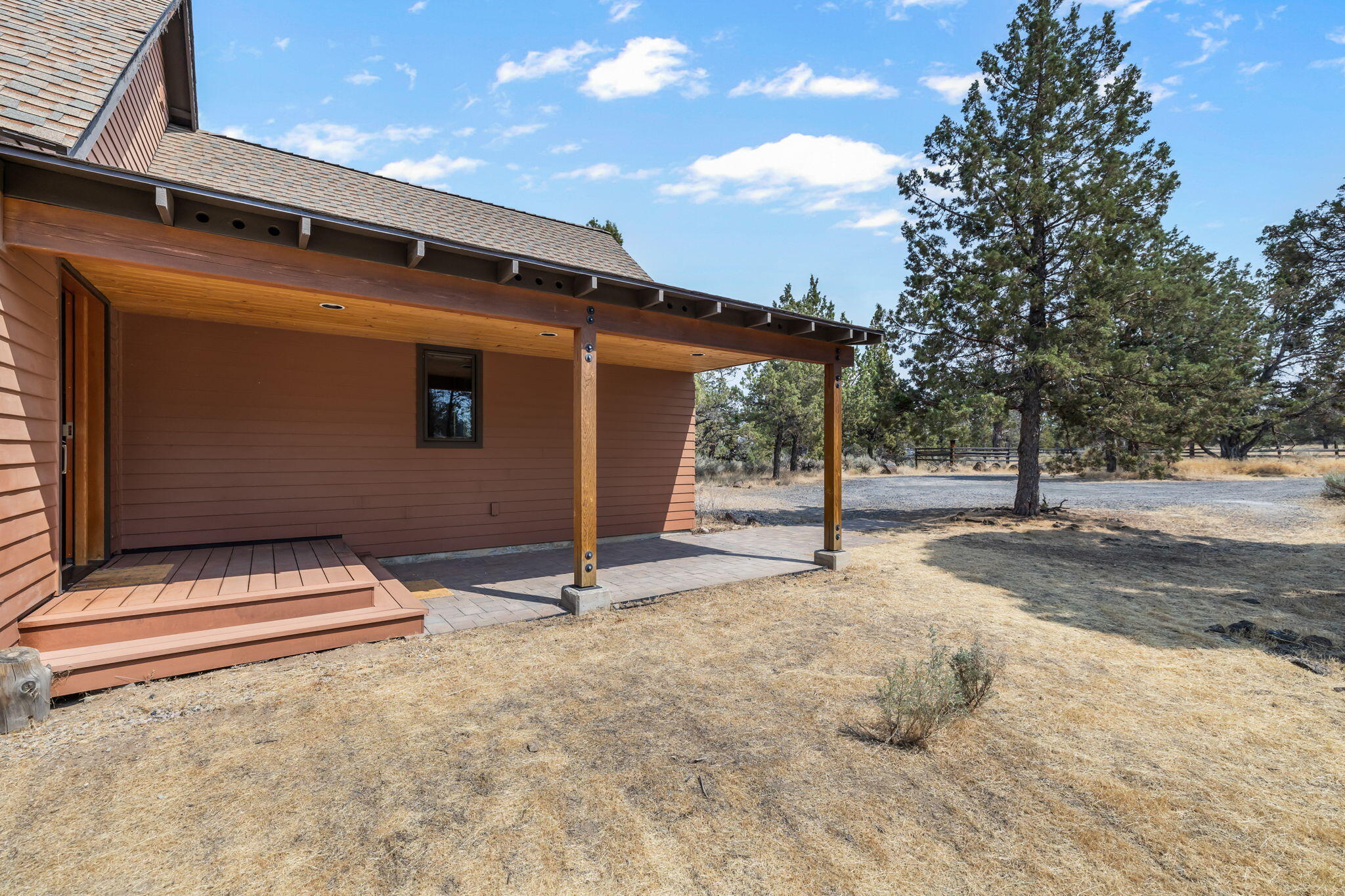 9210 NE Smith Rock Loop, Terrebonne, Oregon, 97760, United States, 2 Bedrooms Bedrooms, ,3 BathroomsBathrooms,Residential,For Sale,9210 NE Smith Rock Loop,1591545