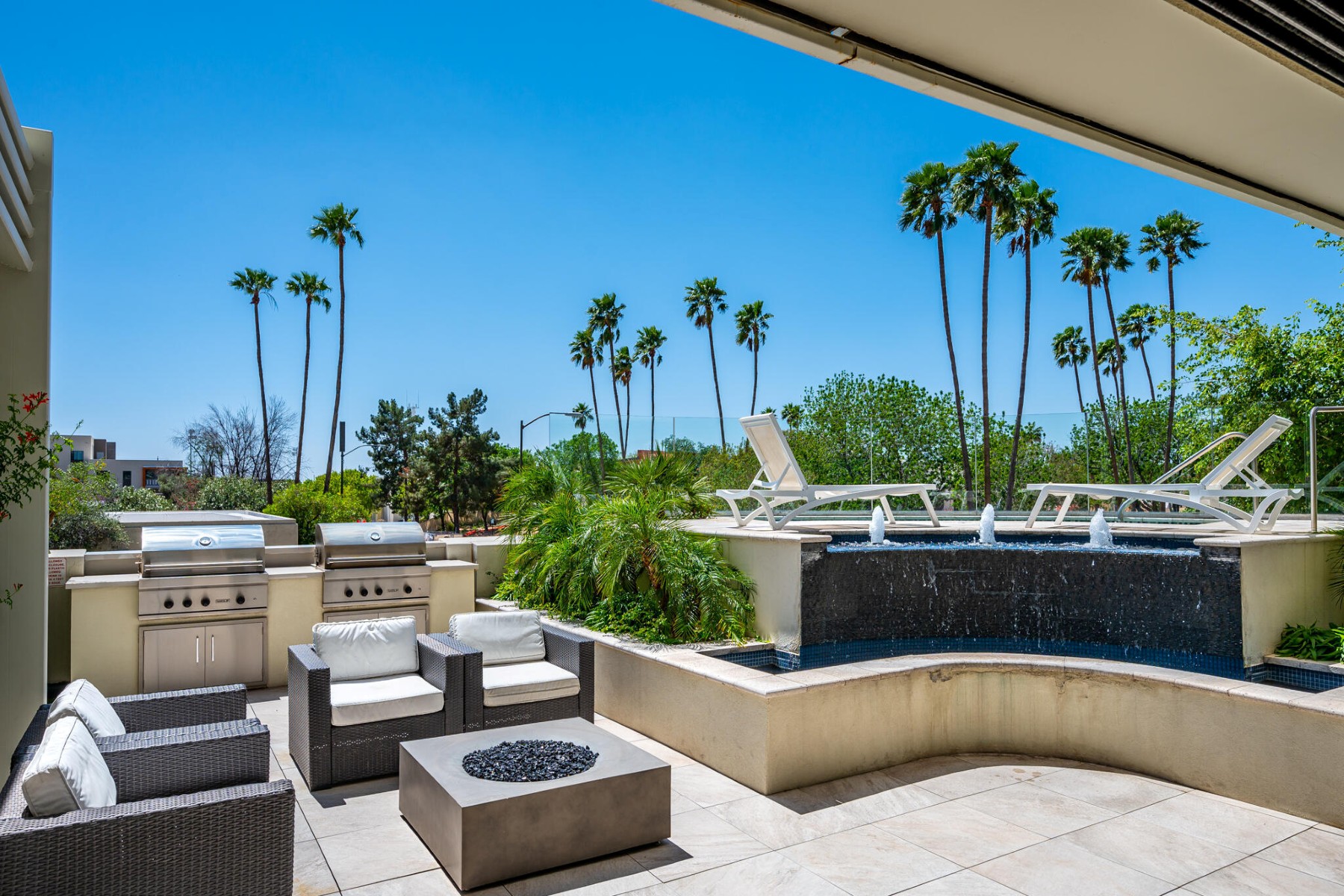  7502 E Main Street  Scottsdale, AZ - 物件實景