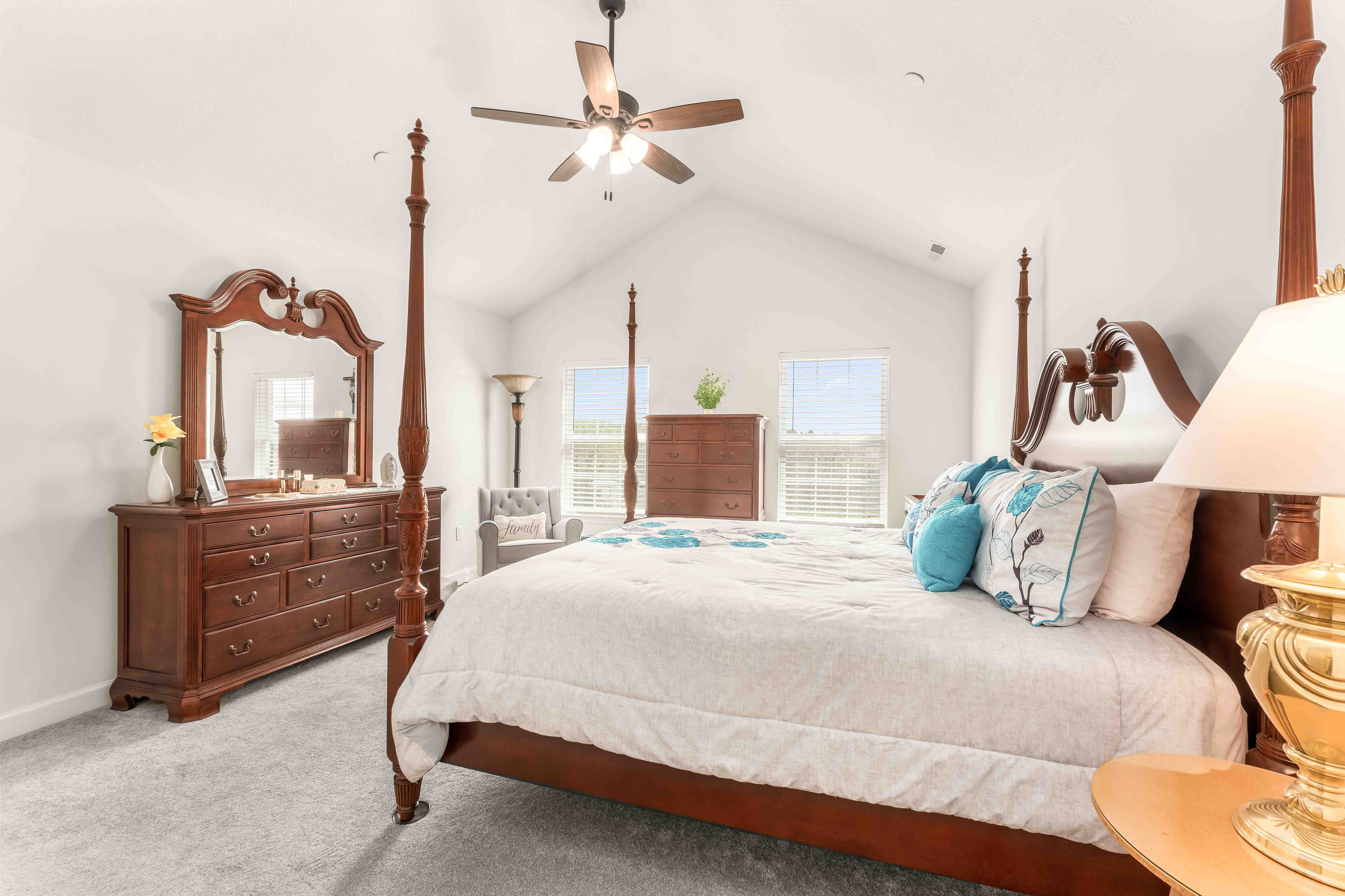  2003 South Links Avenue - 物件實景