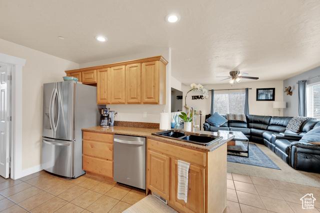 Heber City, Utah, 84032, United States, 4 Bedrooms Bedrooms, ,3 BathroomsBathrooms,Residential,For Sale,1924296