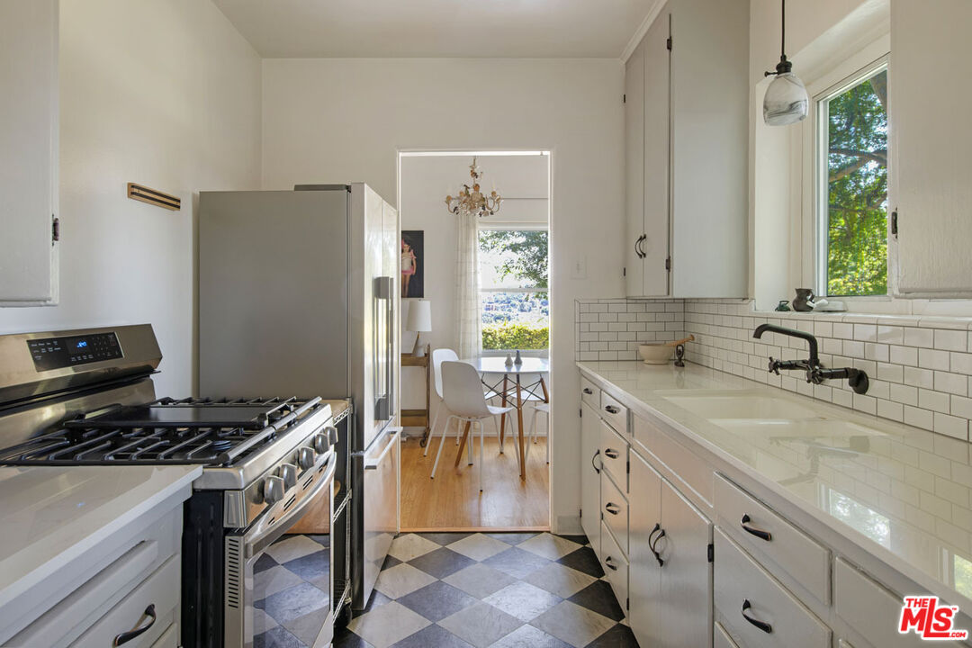 Los Angeles, California, 90031, United States, 2 Bedrooms Bedrooms, ,1 BathroomBathrooms,Residential,For Sale,1942306