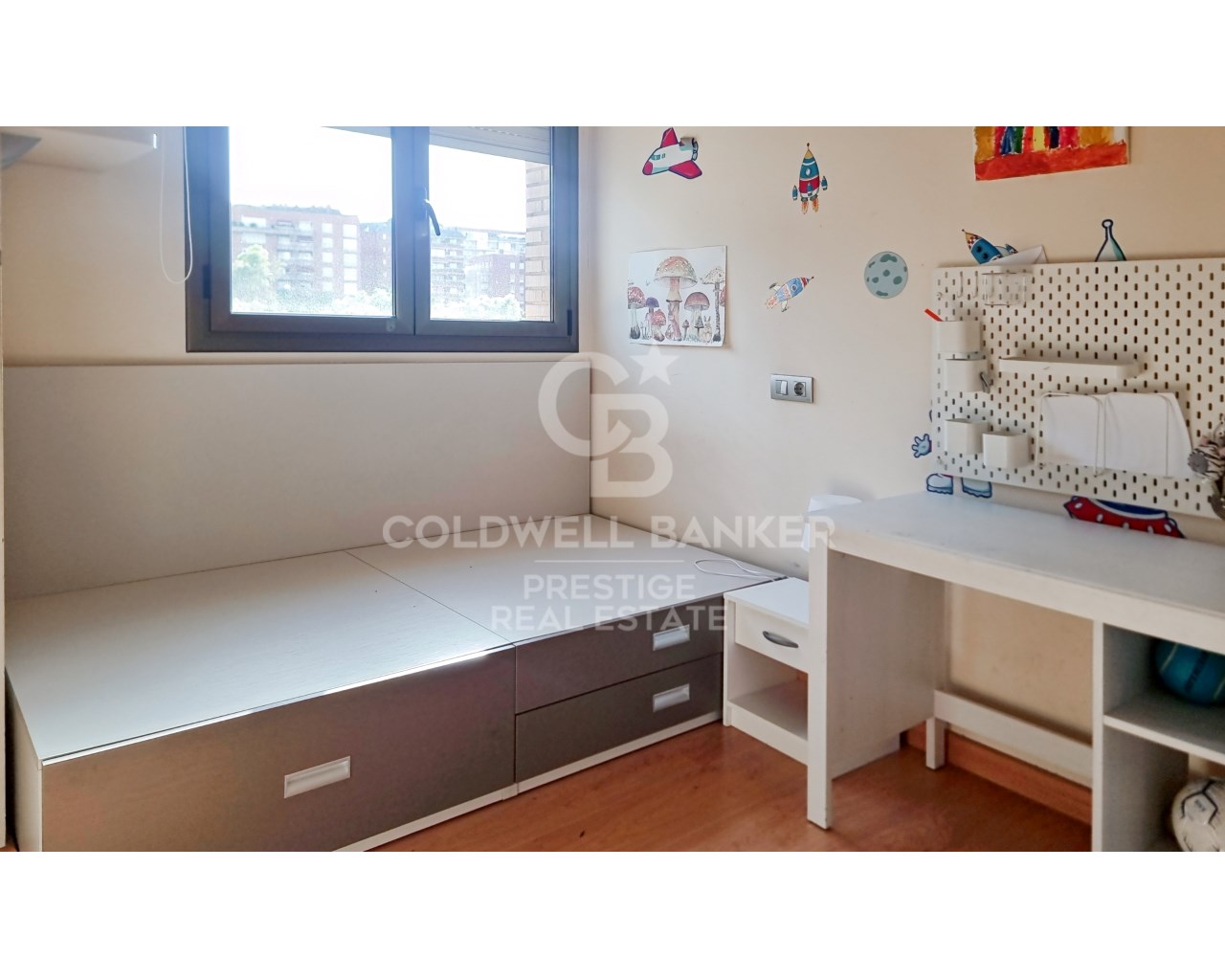 Barcelona, Catalonia, ES, 3 Bedrooms Bedrooms, ,2 BathroomsBathrooms,Residential,For Sale,1615958