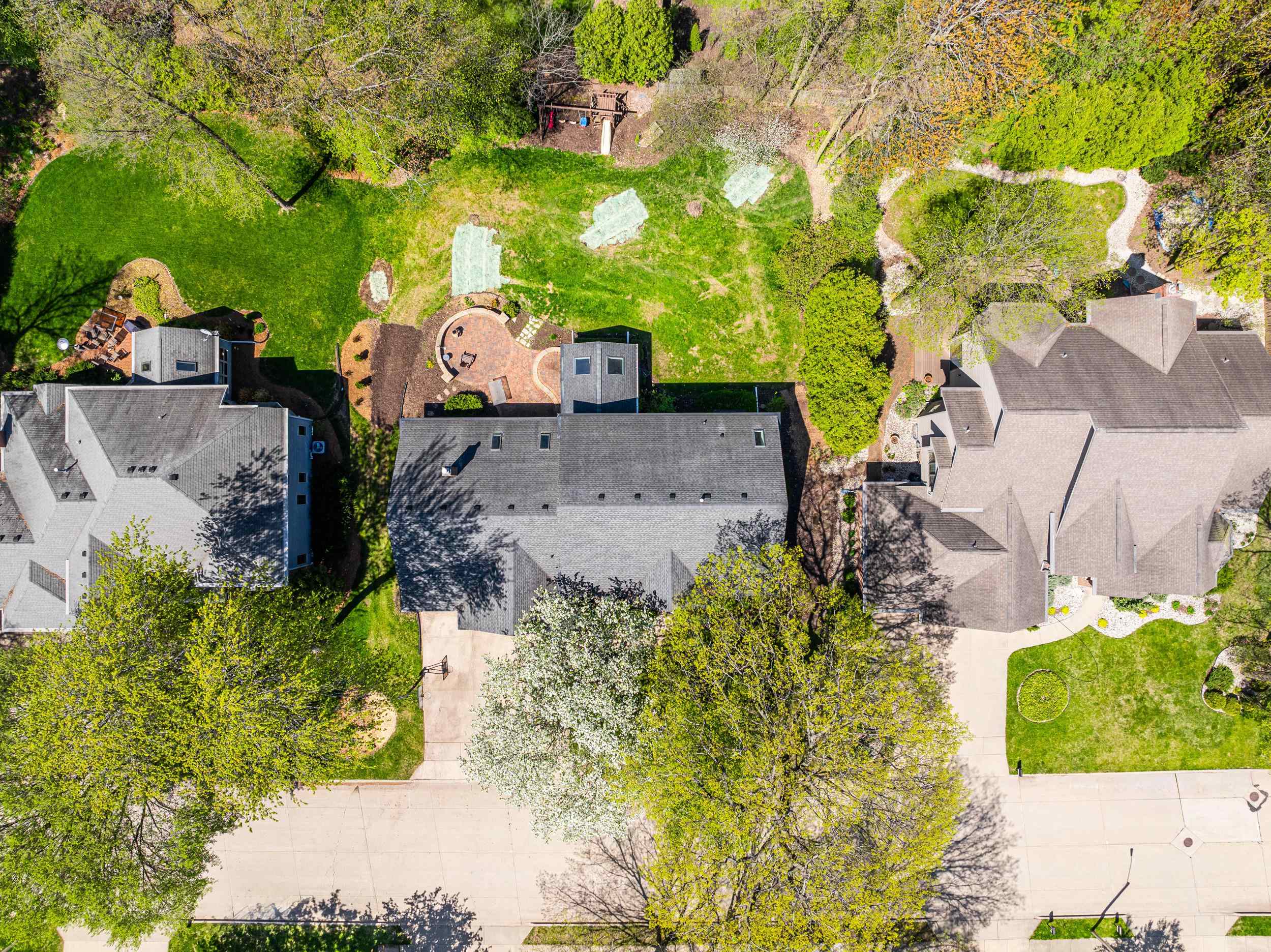 Appleton, Wisconsin, 54915, United States, 4 Bedrooms Bedrooms, ,4 BathroomsBathrooms,Residential,For Sale,1921997