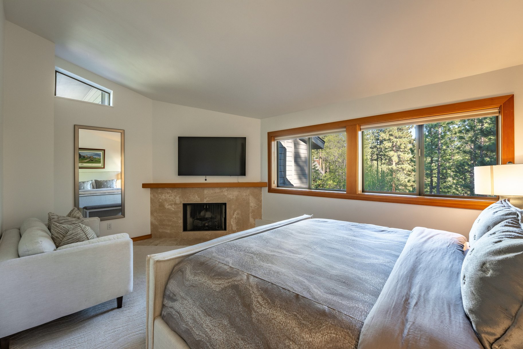  Your Lake Tahoe Escape Awaits — Steps from the Greens - 物件實景