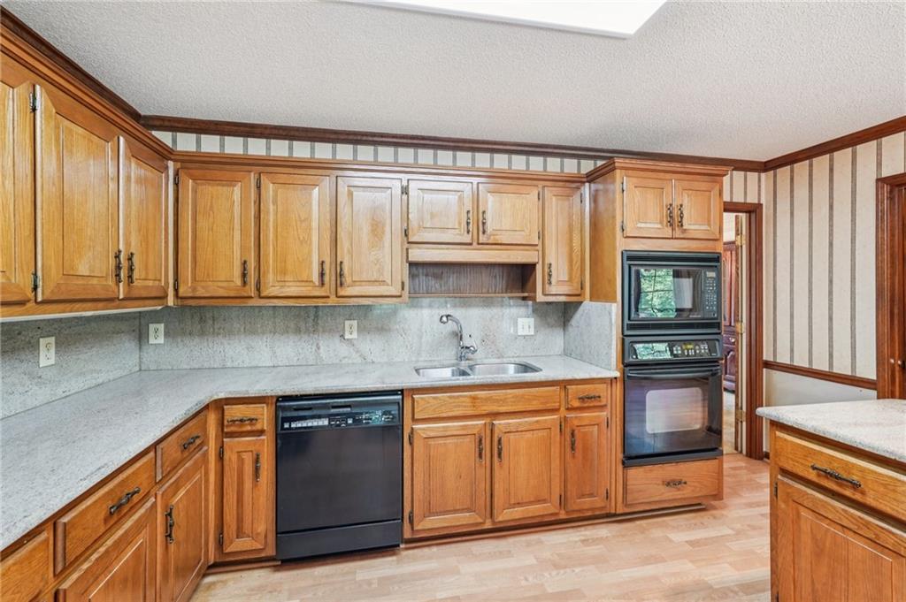 Peachtree Corners, Georgia, 30092, United States, 3 Bedrooms Bedrooms, ,3 BathroomsBathrooms,Residential,For Sale,1976168