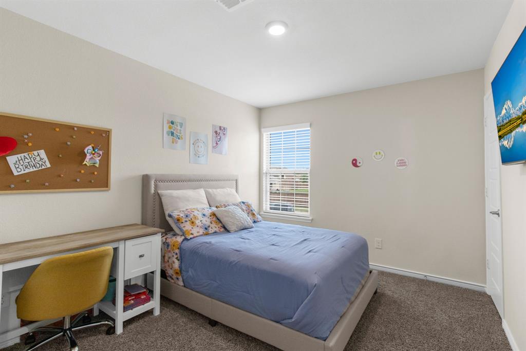 Little Elm, Texas, 75068, United States, 4 Bedrooms Bedrooms, ,3 BathroomsBathrooms,Residential,For Sale,1826722