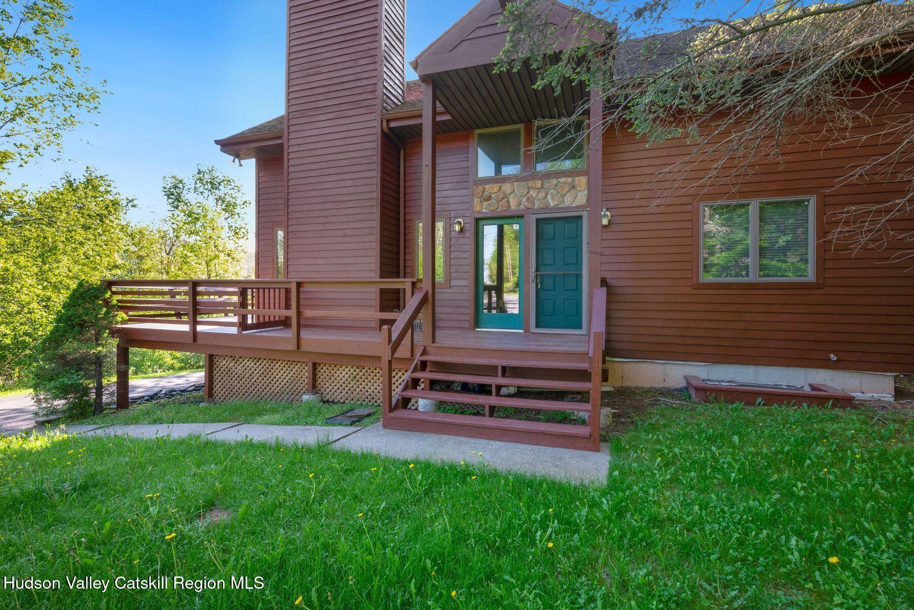 Hunter, New York, 12442, United States, 7 Bedrooms Bedrooms, ,3 BathroomsBathrooms,Residential,For Sale,1856172