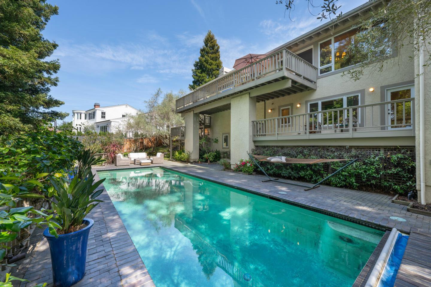 Hillsborough, California, 94010, United States, 4 Bedrooms Bedrooms, ,6 BathroomsBathrooms,Residential,For Sale,1941061