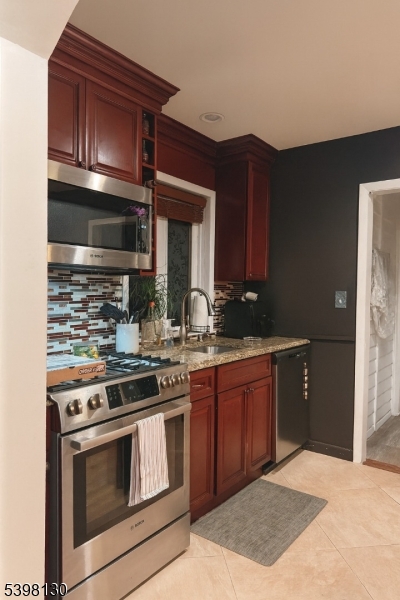 Clifton City, New Jersey, 07013, United States, 2 Bedrooms Bedrooms, ,2 BathroomsBathrooms,Residential,For Sale,1995655