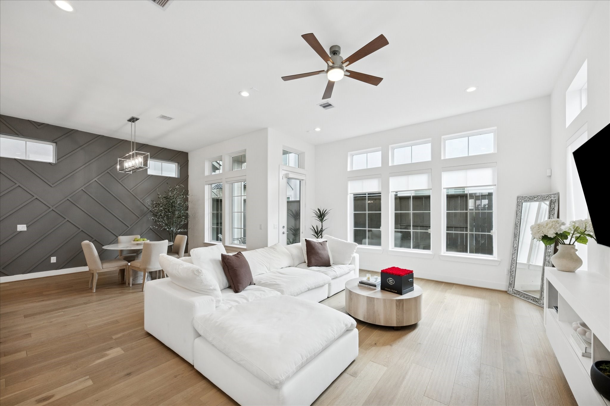  3509 Bridgewater Oaks Lane - 物件實景