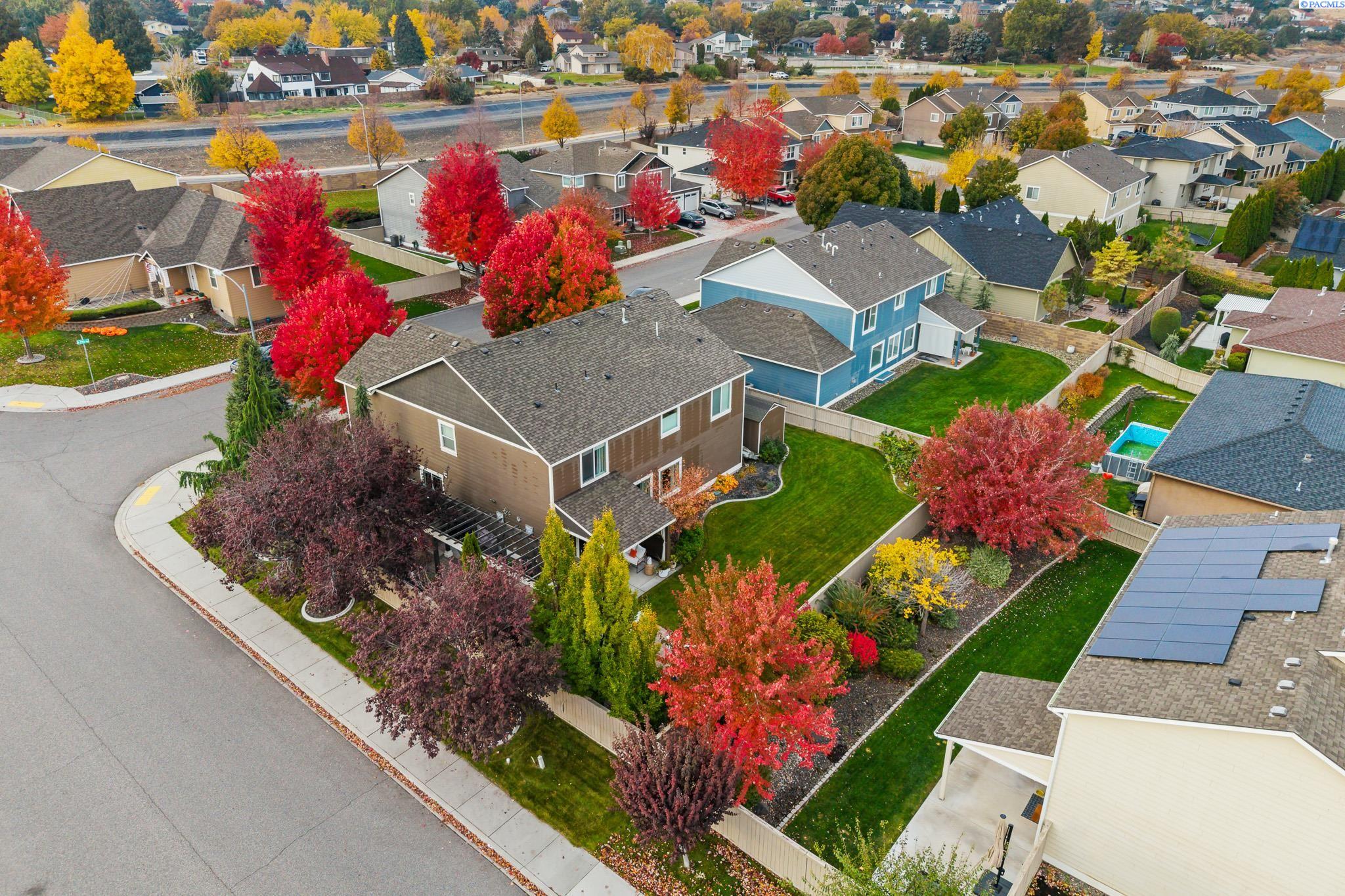 Kennewick, Washington, 99338, United States, 4 Bedrooms Bedrooms, ,3 BathroomsBathrooms,Residential,For Sale,1982934