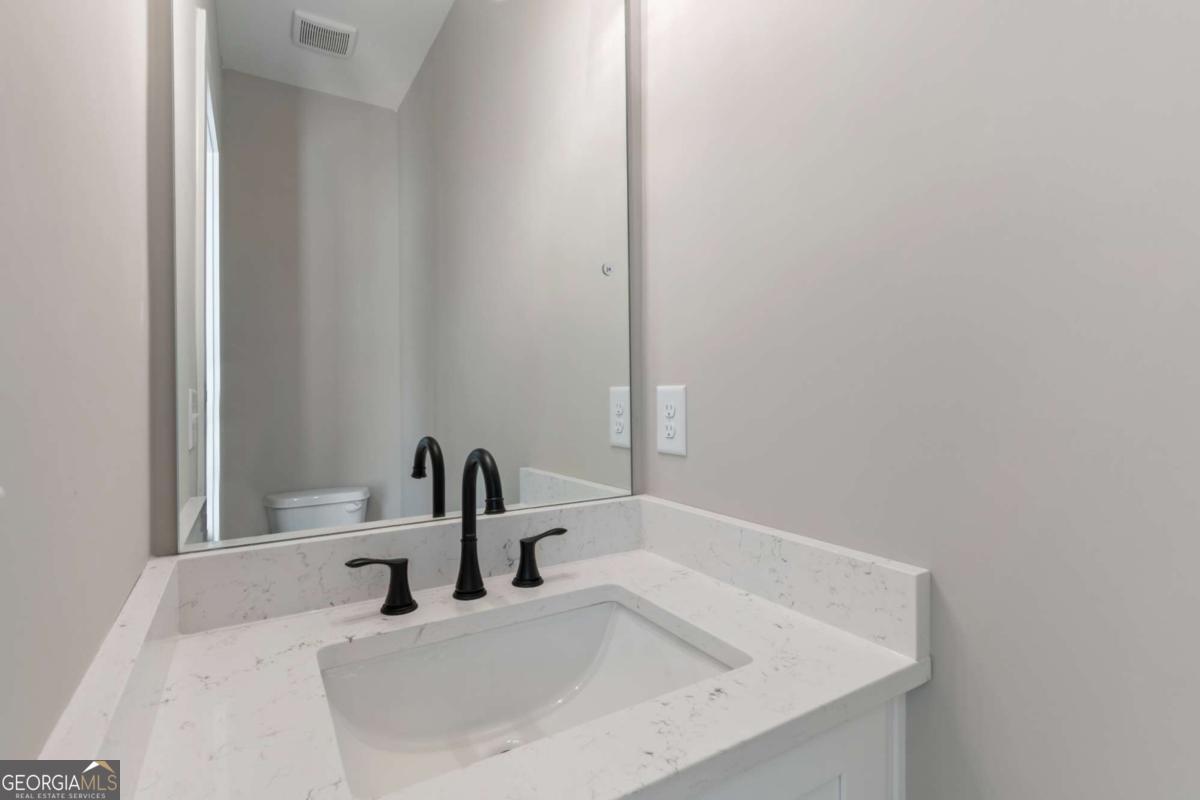 Athens, Georgia, 30605, United States, 3 Bedrooms Bedrooms, ,2 BathroomsBathrooms,Residential,For Sale,1906497