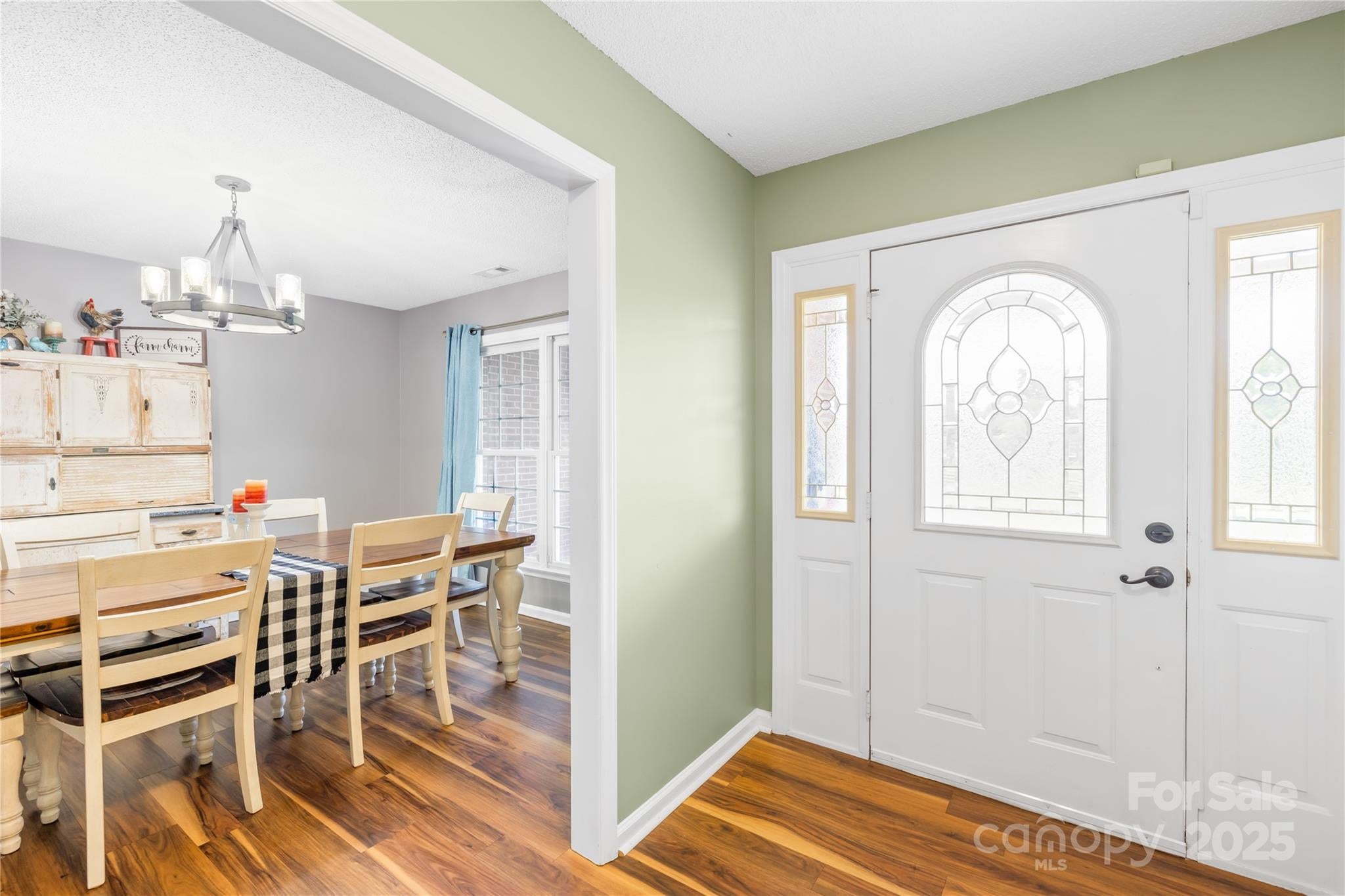Shelby, North Carolina, 28152, United States, 3 Bedrooms Bedrooms, ,2 BathroomsBathrooms,Residential,For Sale,1847479