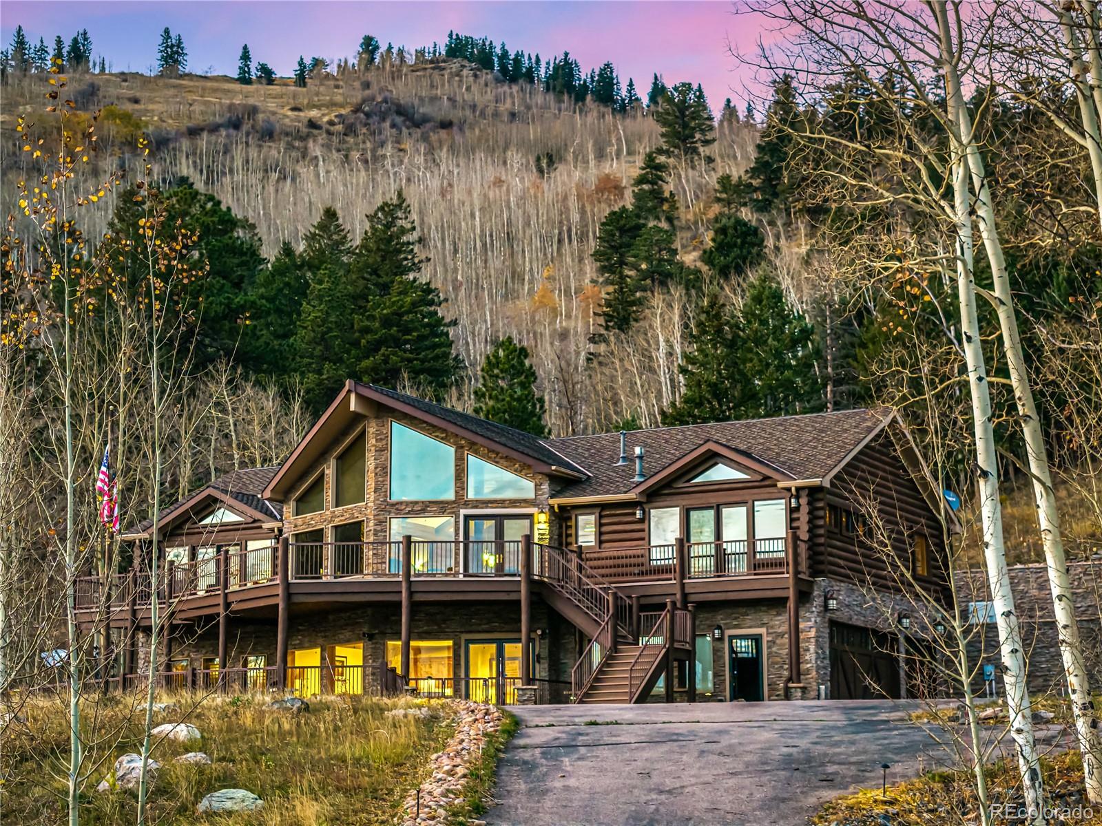 Golden, Colorado, 80403, United States, 5 Bedrooms Bedrooms, ,2 BathroomsBathrooms,Residential,For Sale,1974417