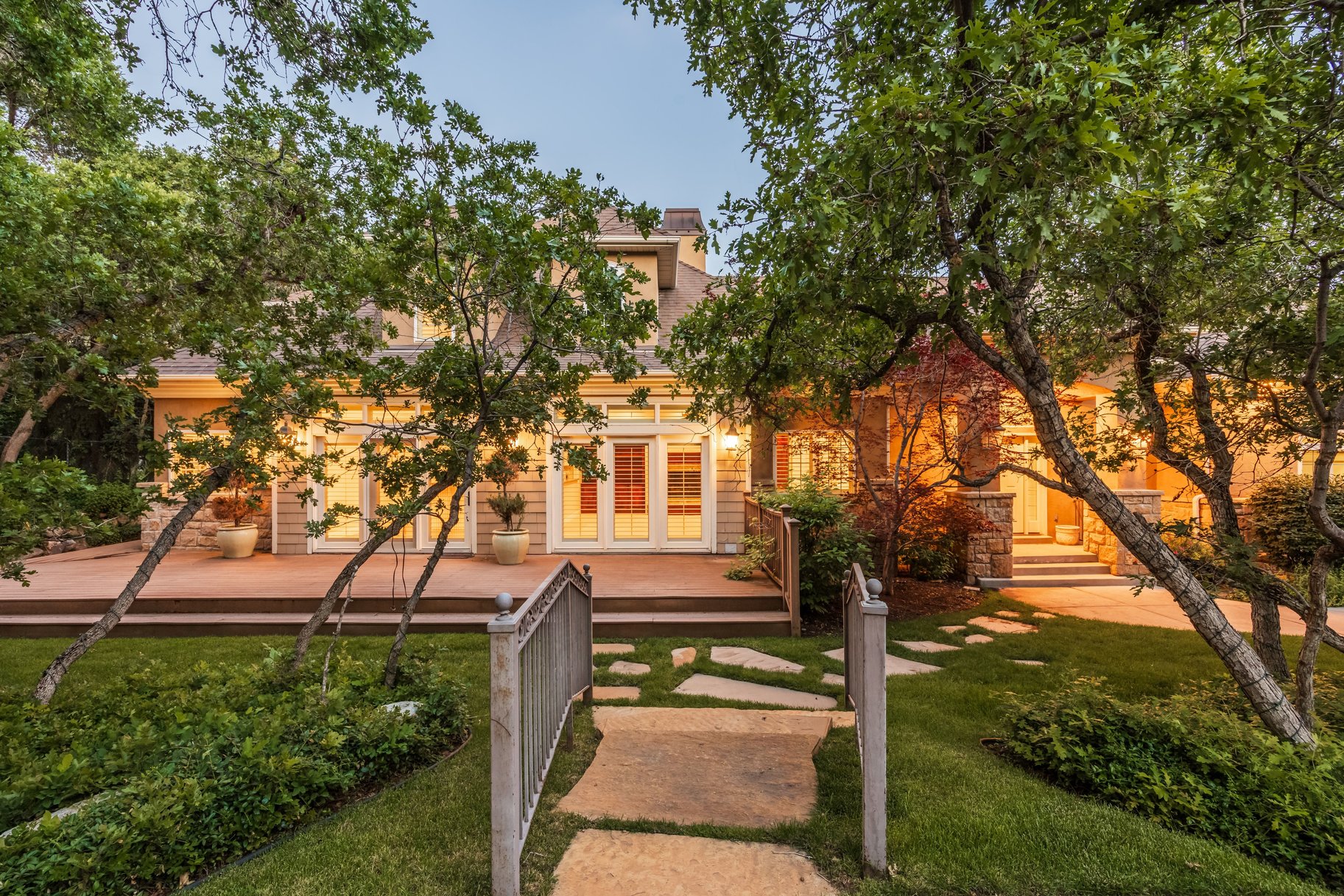  Private Gated Cottonwood Heights Retreat With Seasonal Stream & Mountain views - 物件實景