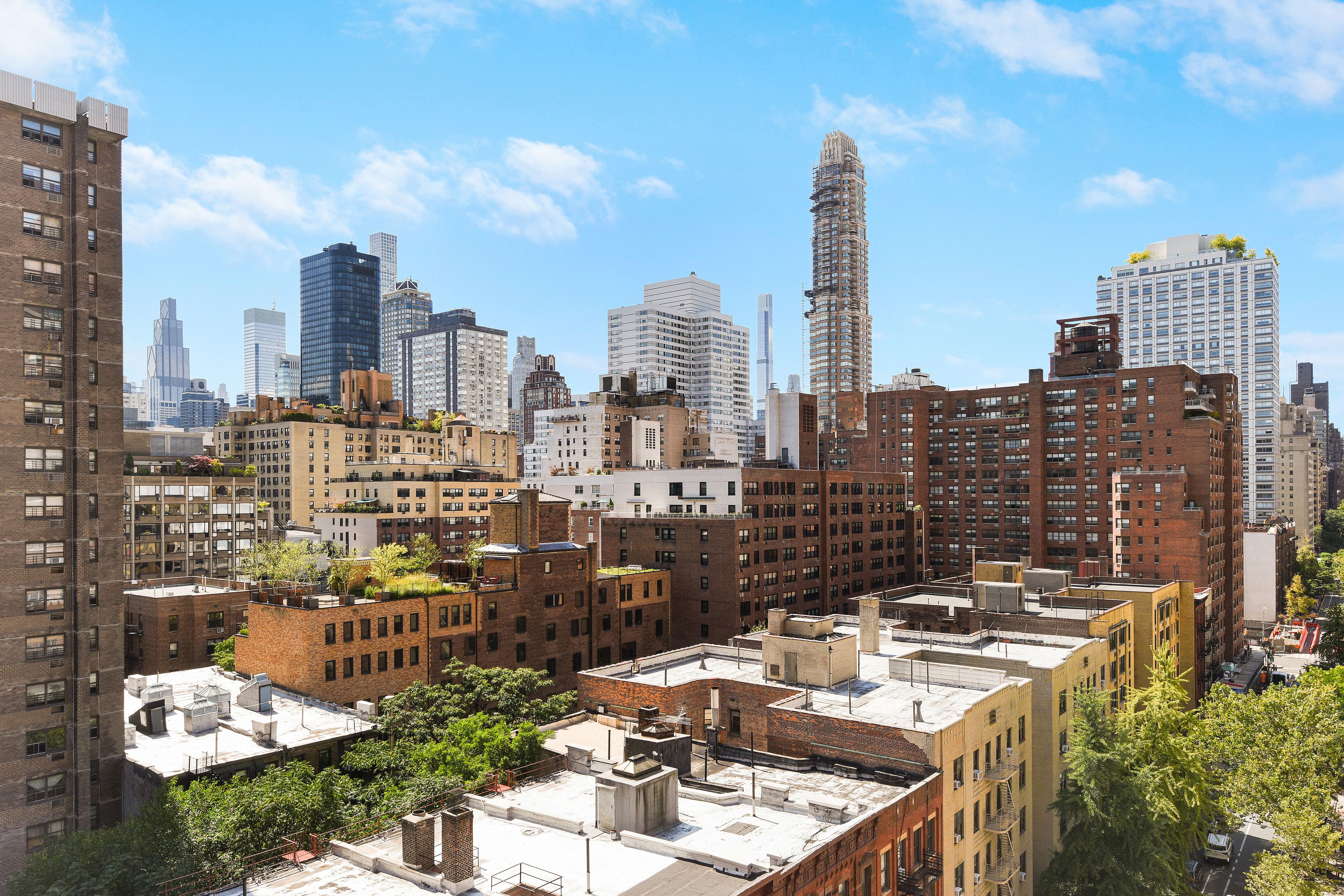  360 East 72nd Street - 物件實景