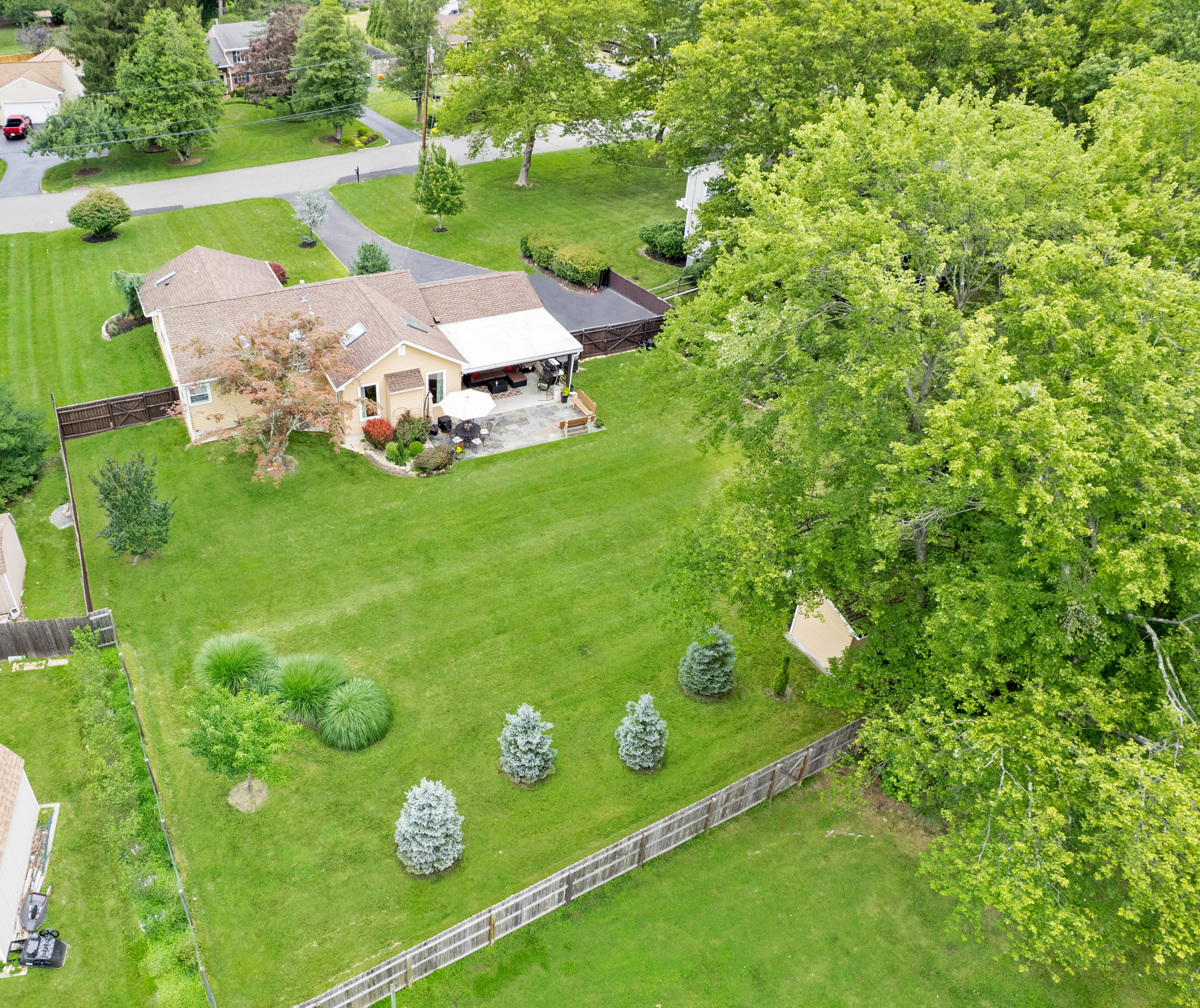 Pennington, New Jersey, 08534, United States, 2 Bedrooms Bedrooms, ,3 BathroomsBathrooms,Residential,For Sale,1936854