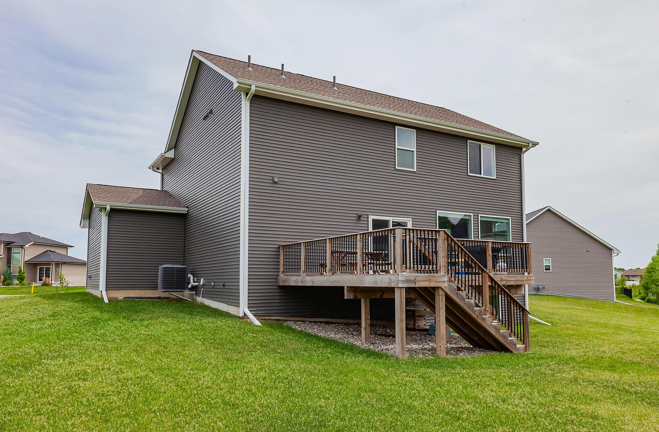 Ames, Iowa, 50014, United States, 4 Bedrooms Bedrooms, ,3 BathroomsBathrooms,Residential,For Sale,2049090