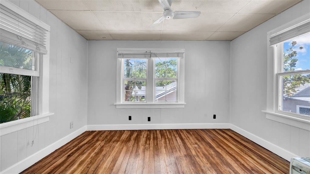 St Petersburg, Florida, 33705, United States, 3 Bedrooms Bedrooms, ,3 BathroomsBathrooms,Residential,For Sale,1778823