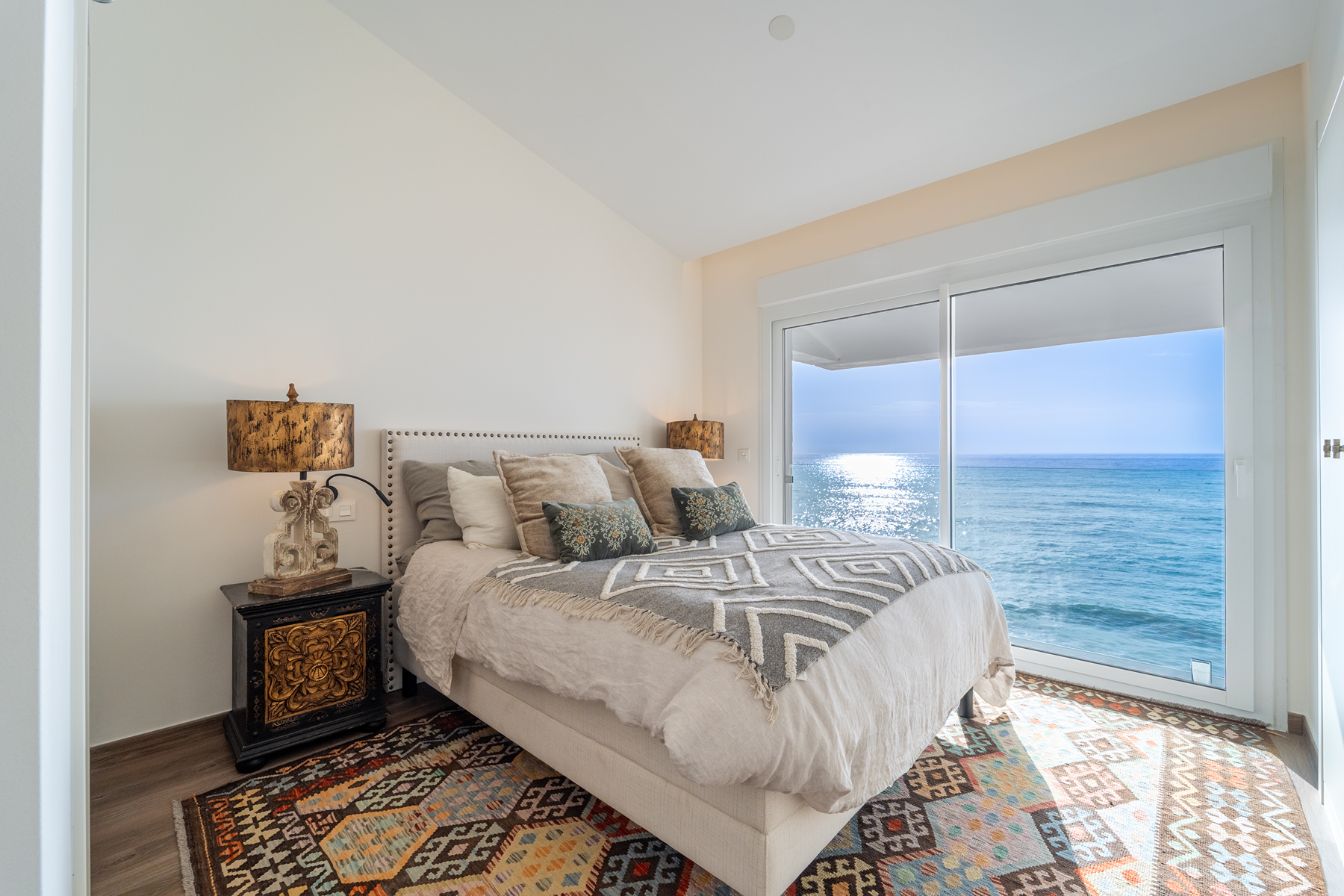  Beachfront duplex apartment with  Mediterranean views - 物件實景