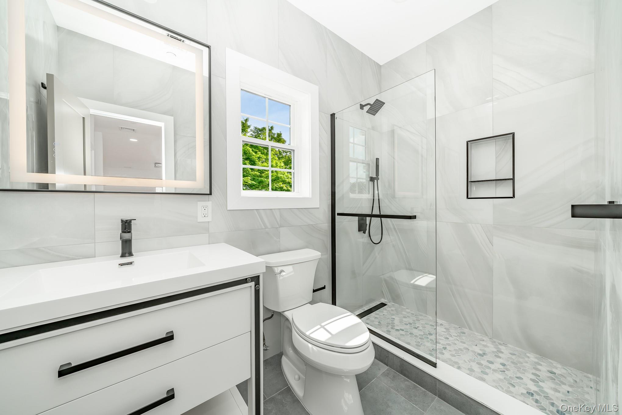 Bellmore, New York, 11710, United States, 5 Bedrooms Bedrooms, ,3 BathroomsBathrooms,Residential,For Sale,1977059