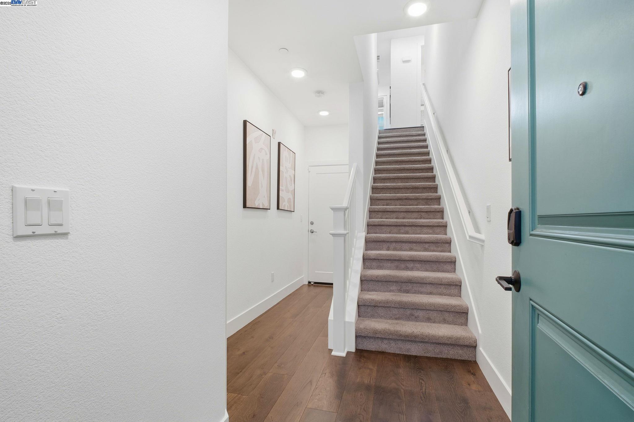 Fremont, California, 94539, United States, 3 Bedrooms Bedrooms, ,3 BathroomsBathrooms,Residential,For Sale,1995689