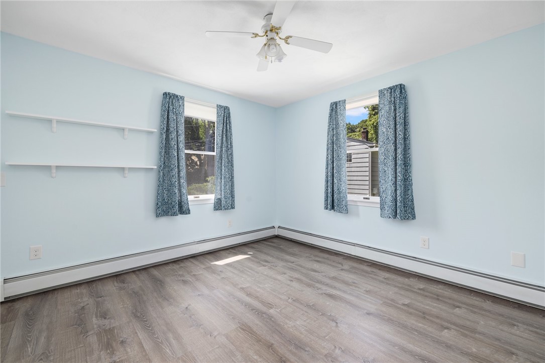 North Kingstown, Rhode Island, 02874, United States, 3 Bedrooms Bedrooms, ,2 BathroomsBathrooms,Residential,For Sale,1906008