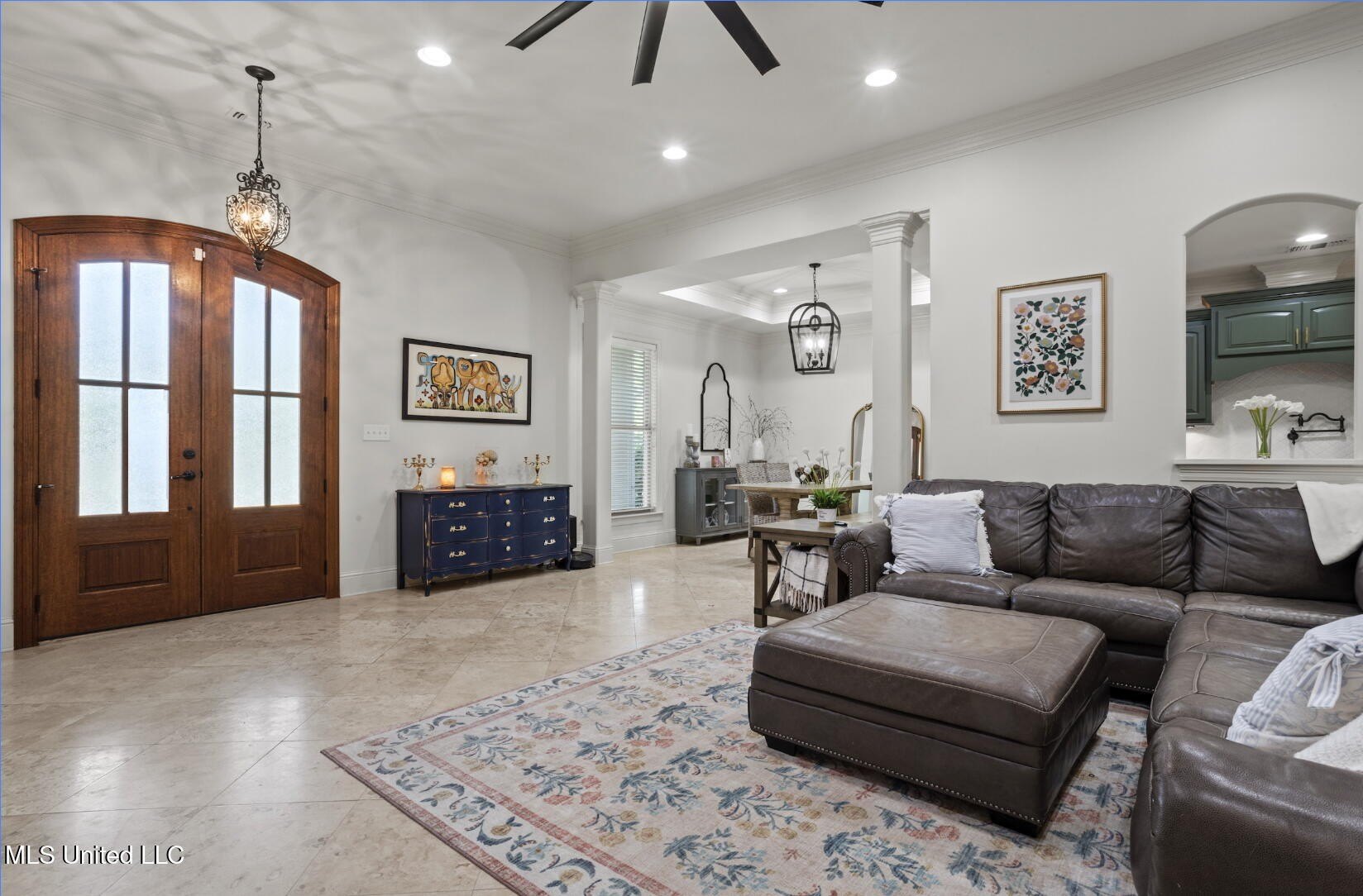 Ocean Springs, Mississippi, 39564, United States, 4 Bedrooms Bedrooms, ,3 BathroomsBathrooms,Residential,For Sale,1976002