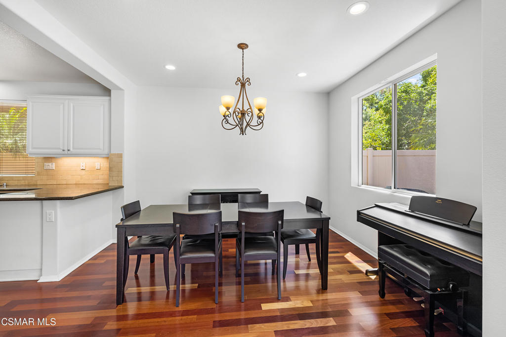 Newbury Park, California, 91320, United States, 4 Bedrooms Bedrooms, ,3 BathroomsBathrooms,Residential,For Sale,1899538