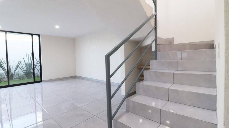 Paseo de los Encinos, Morelia, Michoacán de Ocampo, 58341, Mexico, 3 Bedrooms Bedrooms, ,3 BathroomsBathrooms,Residential,For Sale,Paseo de los Encinos,1673419