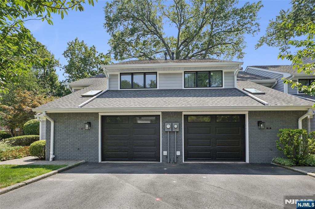 Englewood, New Jersey, 07631, United States, 3 Bedrooms Bedrooms, ,3 BathroomsBathrooms,Residential,For Sale,1925830