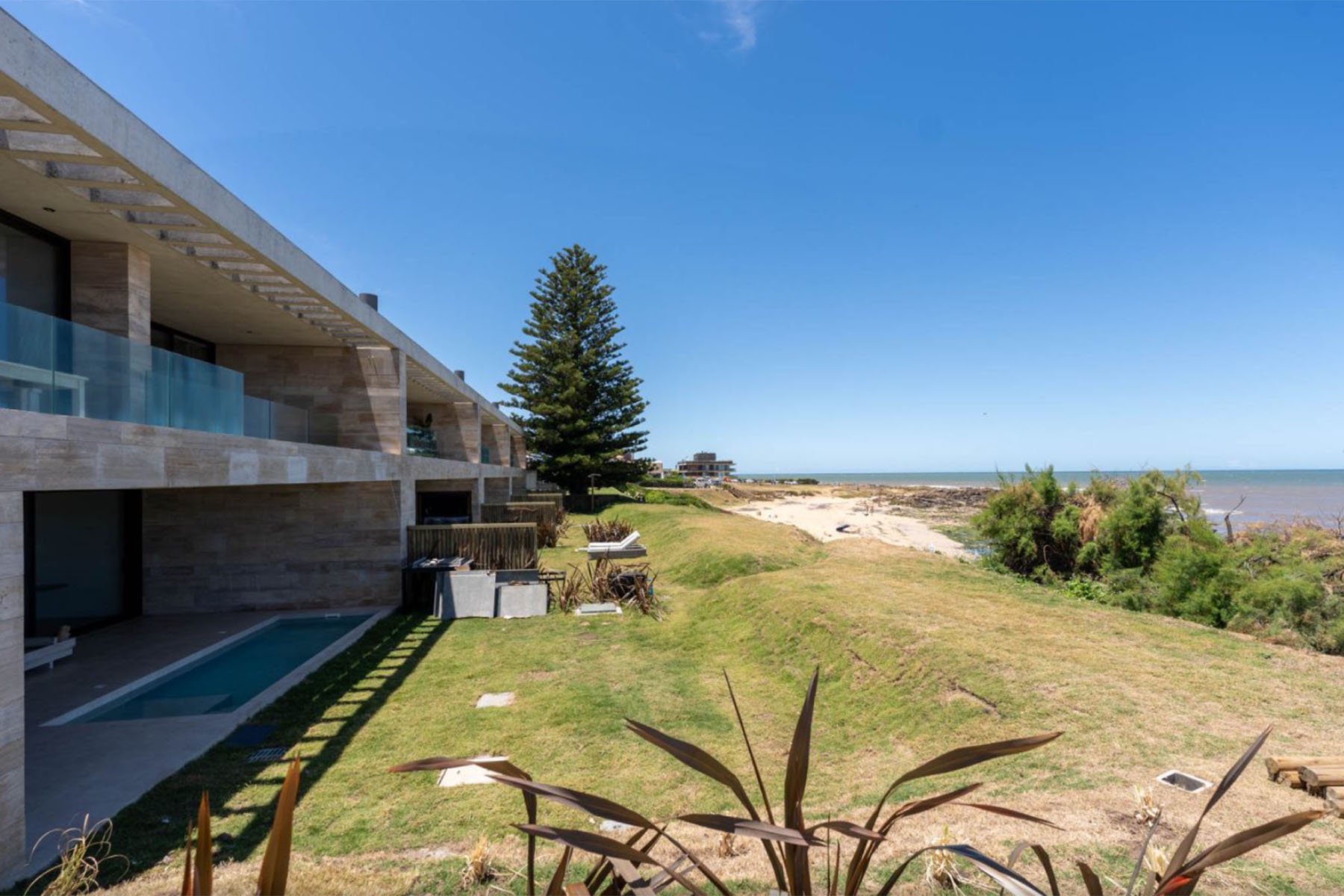  Sophisticated panoramic apartment facing the sea in La Barra - 物件實景