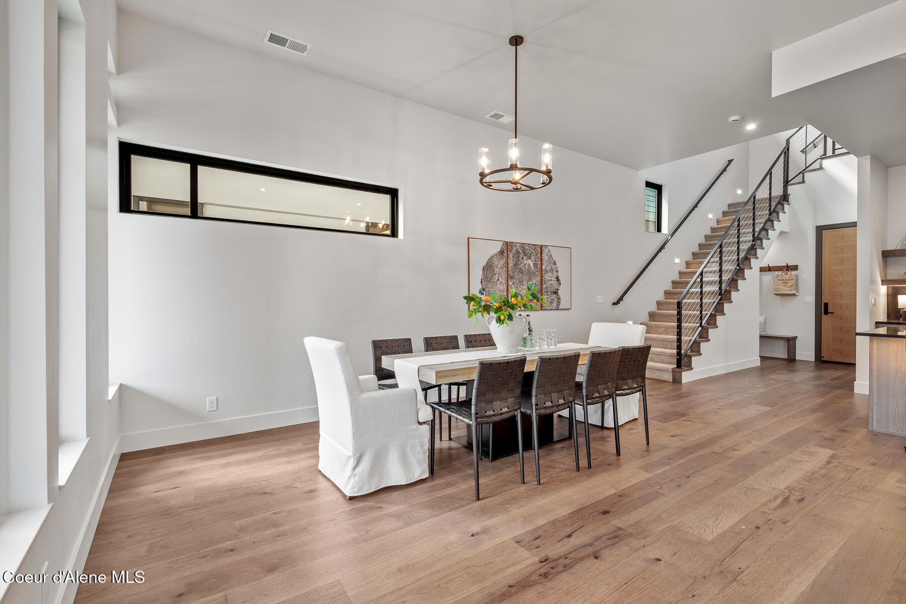 Coeur d'Alene, Idaho, 83814, United States, 3 Bedrooms Bedrooms, ,4 BathroomsBathrooms,Residential,For Sale,1983966