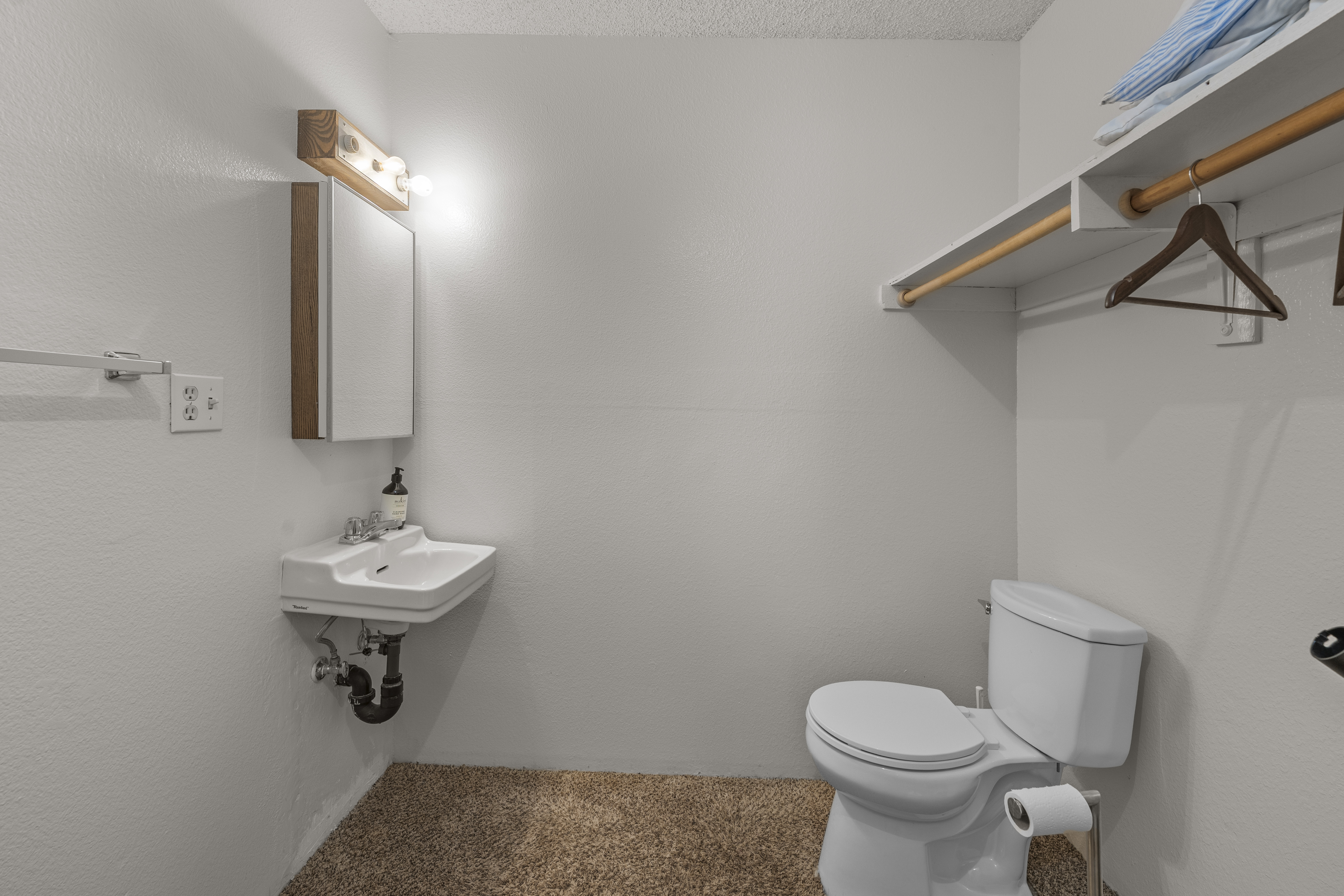  42640 La Cerena Avenue, Big Bear Lake, CA 92315 - 物件實景