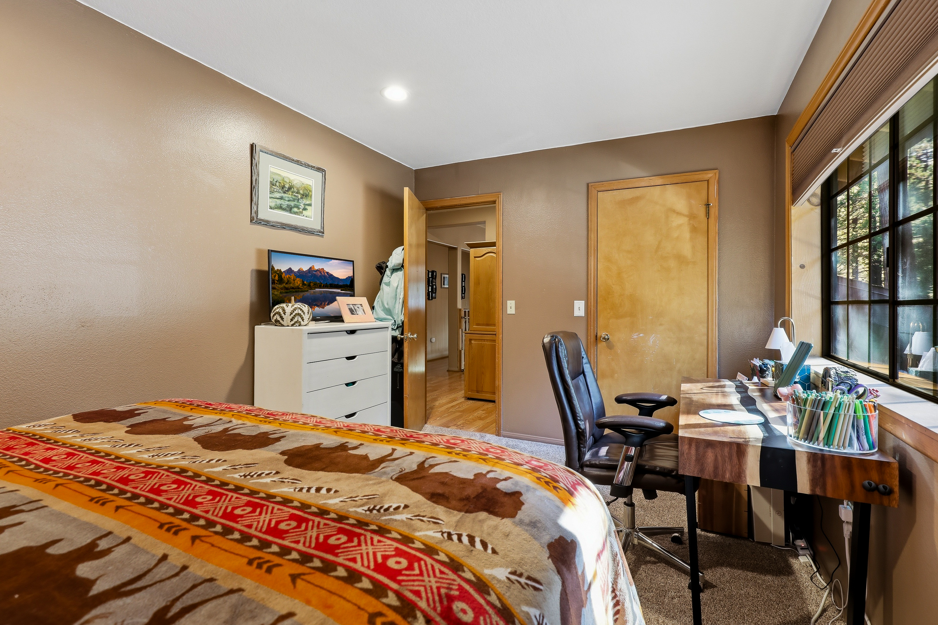  103 Pine Ridge Road, Crestline, CA 92325 - 物件實景