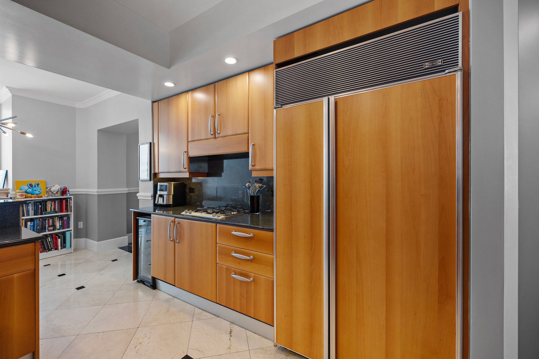  Sophisticated High-Rise Living at Turnberry Place - 物件實景