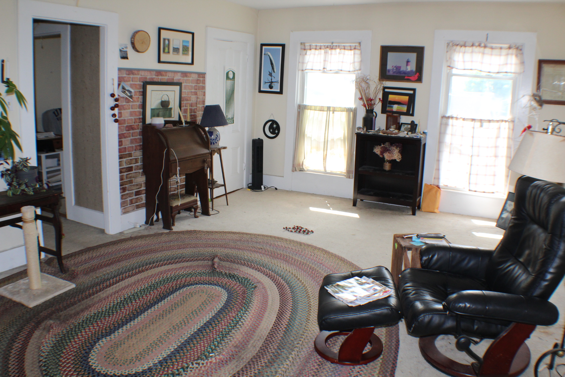 Concord, New Hampshire, 03301, United States, 7 Bedrooms Bedrooms, ,3 BathroomsBathrooms,Residential,For Sale,2048587