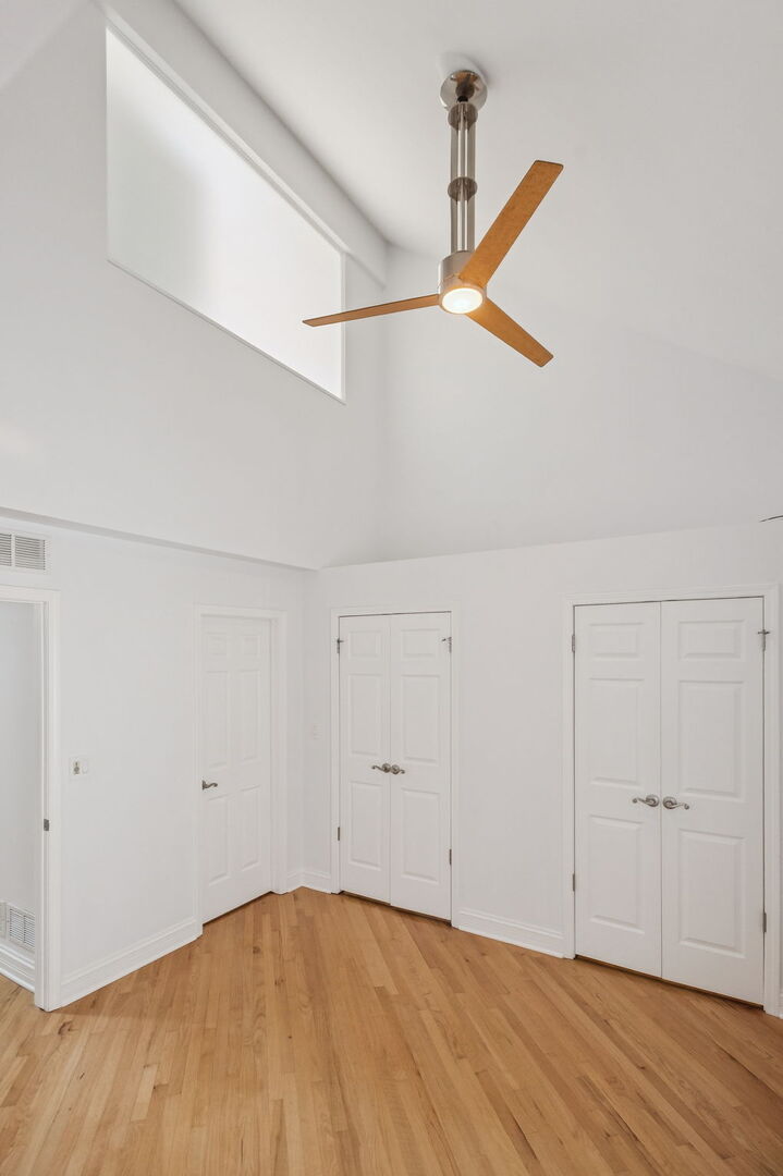 Evanston, Illinois, 60202, United States, 3 Bedrooms Bedrooms, ,3 BathroomsBathrooms,Residential,For Sale,1947564