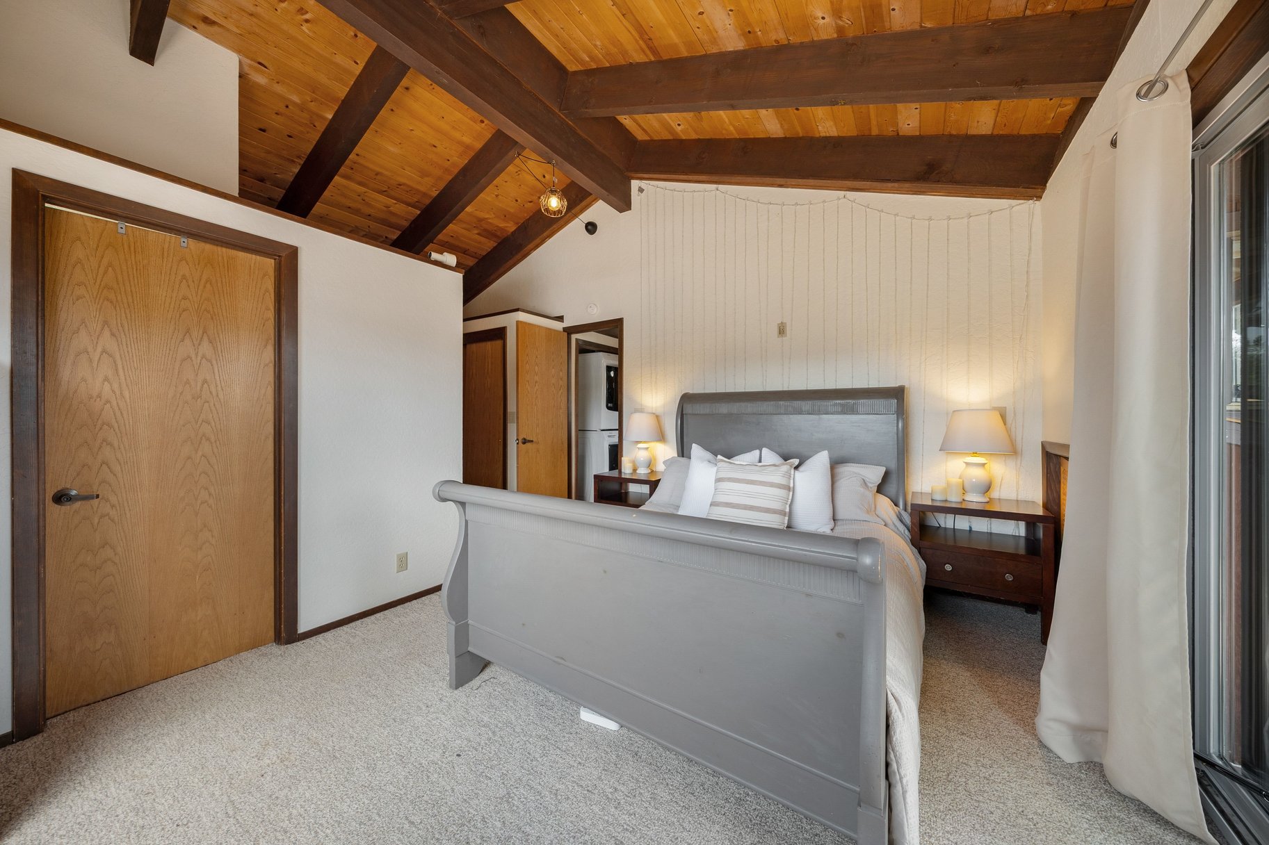  Tahoe Keys Charmer with Stunning Views - 物件實景