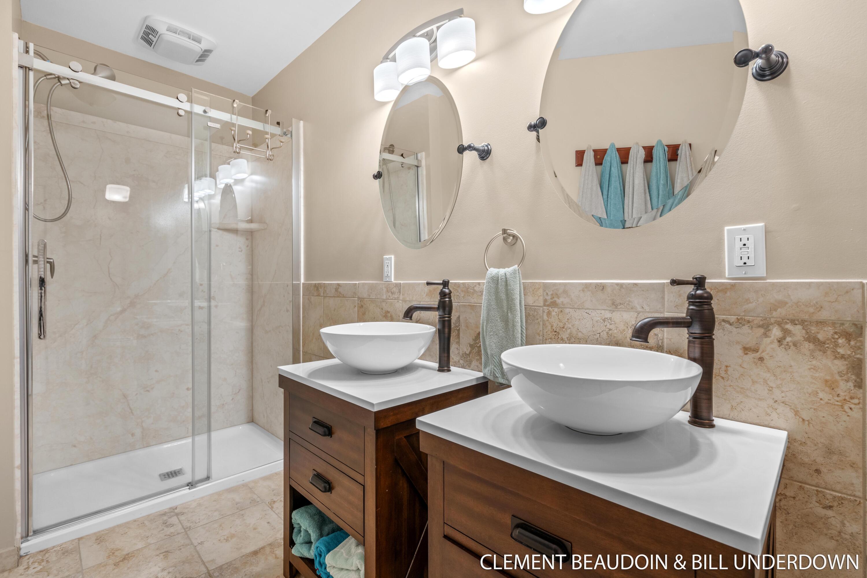 Saugatuck, Michigan, 49453, United States, 5 Bedrooms Bedrooms, ,5 BathroomsBathrooms,Residential,For Sale,1839491