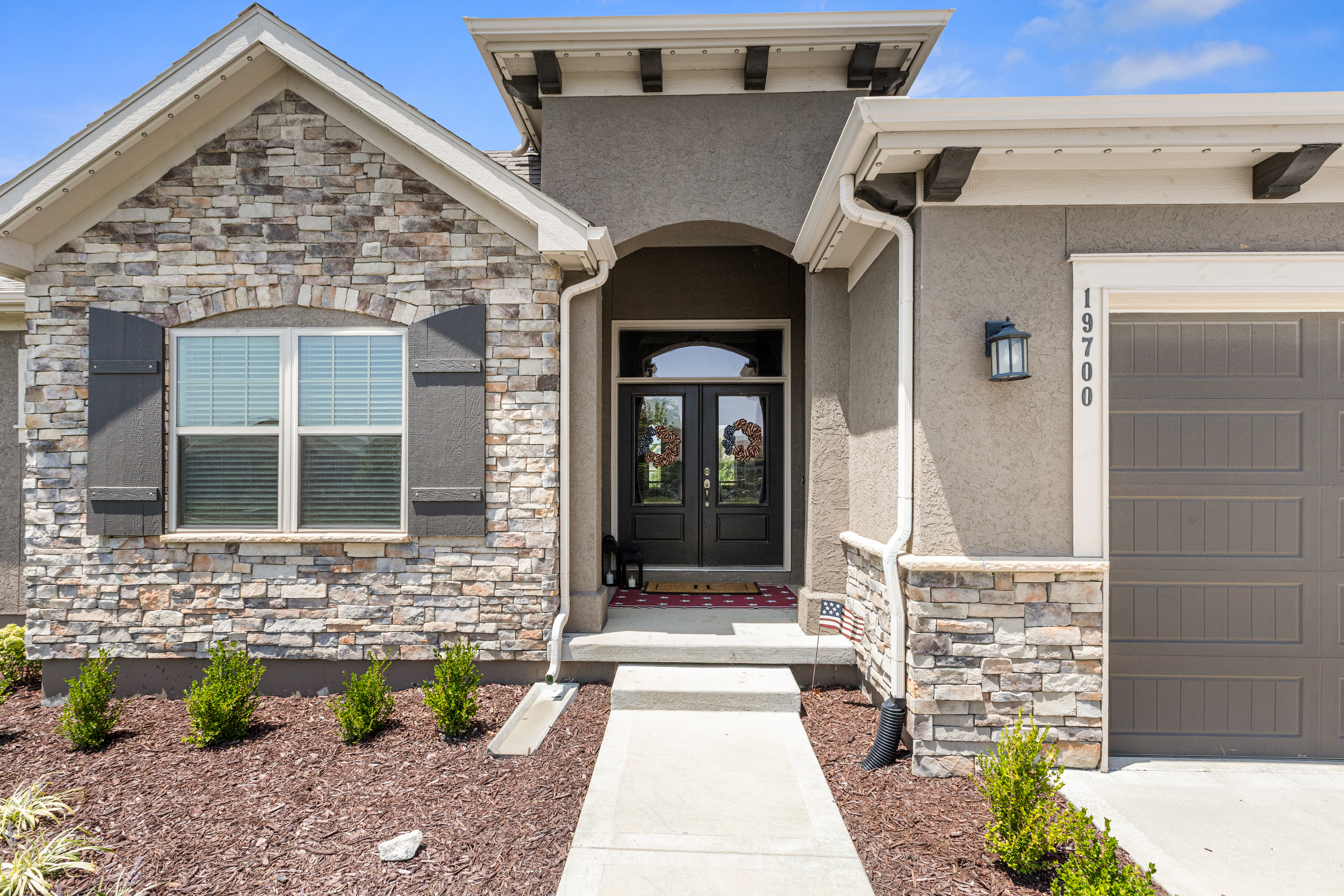  19700 Norton Street, Spring Hill, KS 66083 - 物件實景