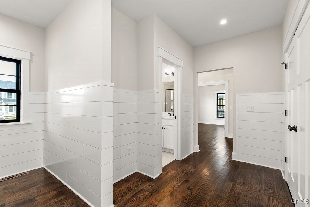 Baldwinsville, New York, 13027, United States, 4 Bedrooms Bedrooms, ,3 BathroomsBathrooms,Residential,For Sale,1991108