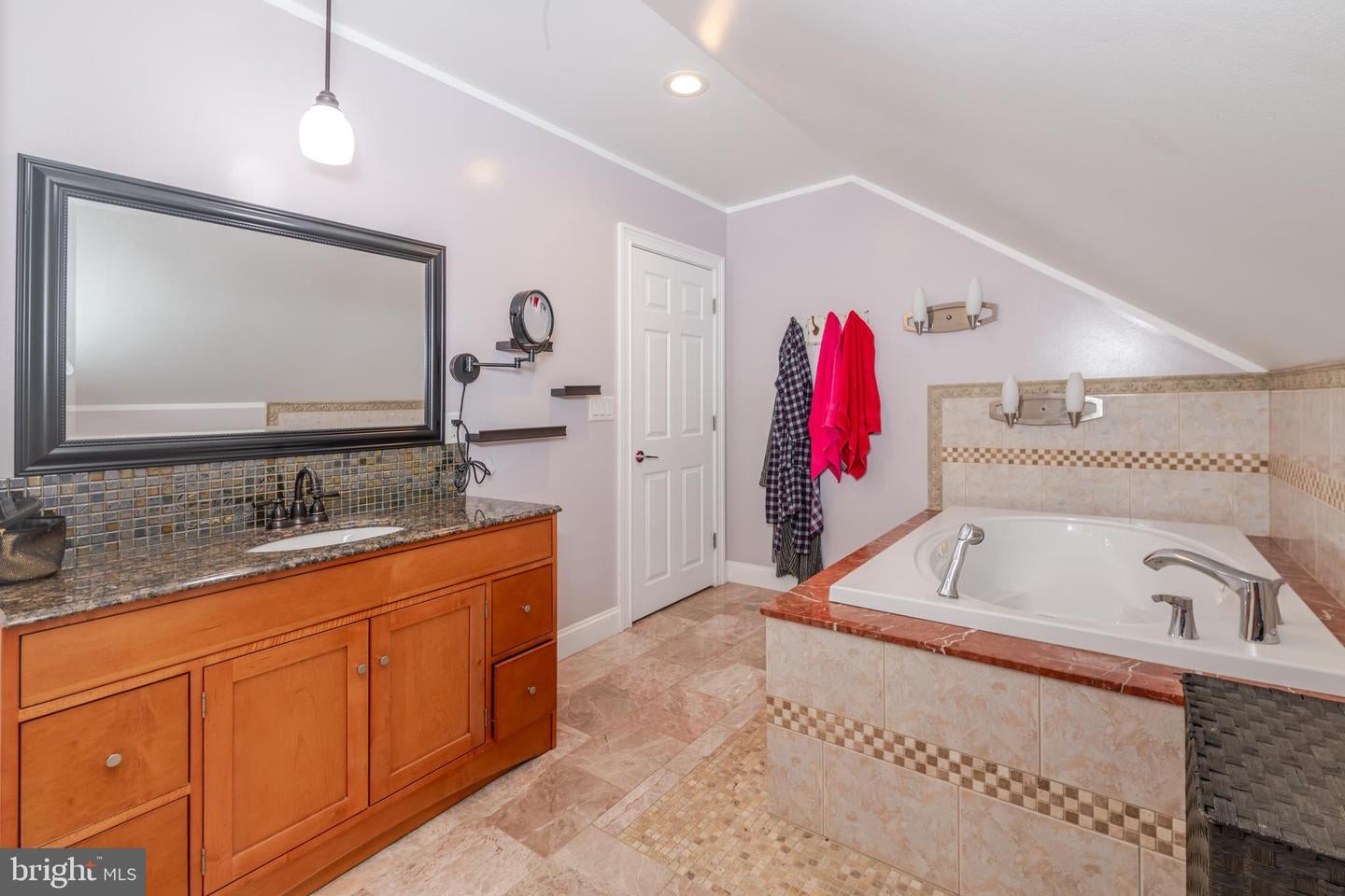 VINELAND, New Jersey, 08361, United States, 4 Bedrooms Bedrooms, ,5 BathroomsBathrooms,Residential,For Sale,1980125