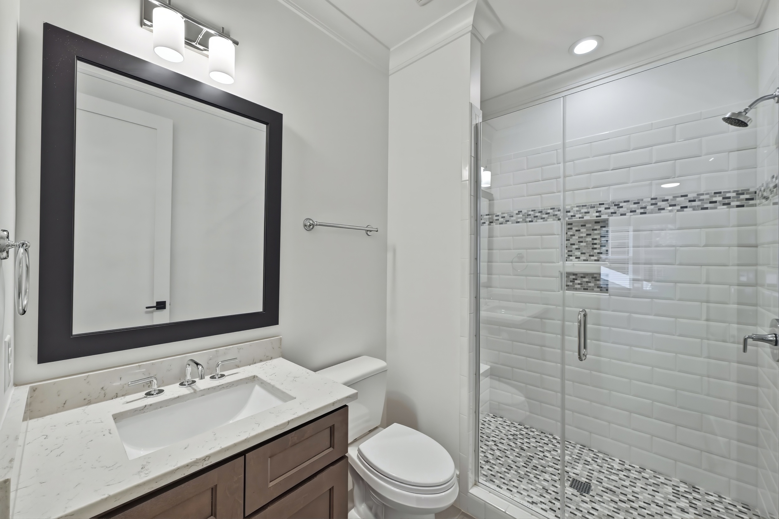  2721 Saint Marys Street, Raleigh, NC 27609 - 物件實景